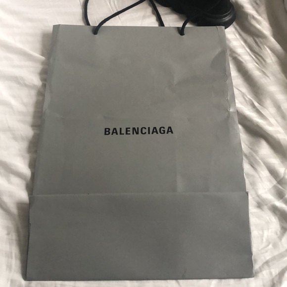 Balenciaga Kids Speed Sneaker - Picture 7 of 9